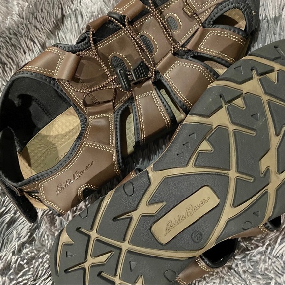 Eddie Bauer Brown Black Shoes - Picture 4 of 5